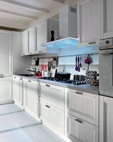 Кухня Neve E Ciclamino