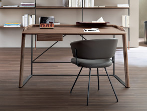 Стол письменный Scriba