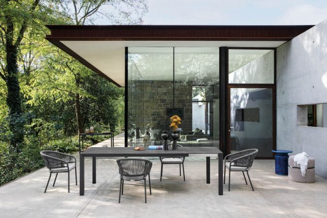 Столик журнальный Flair