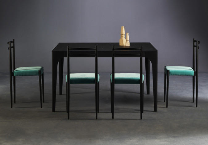 Стол обеденный Cargo