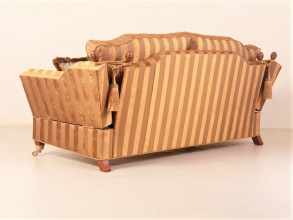 Диван James Knole (3 Seater)