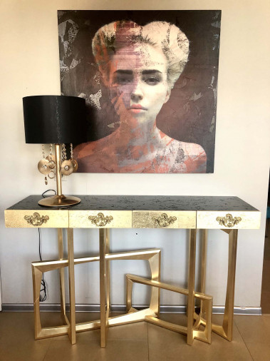 Консоль Metropolis Black/Gold