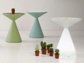 Столик журнальный Billy