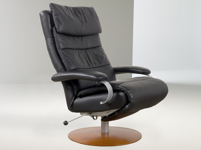 Кресло руководителя Tecno