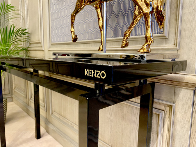 Консоль Kenzo