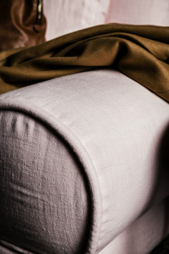 Диван Sebastian