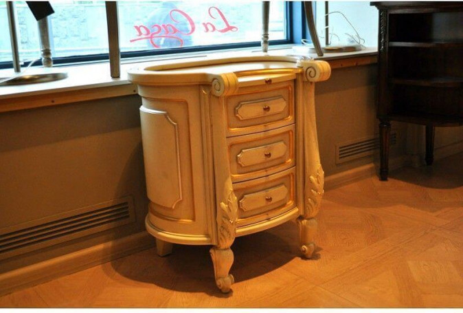 Тумбочка Classic