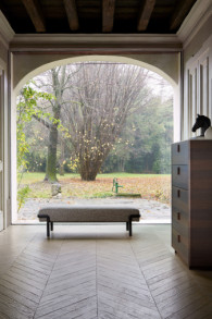 Банкетка Dominick