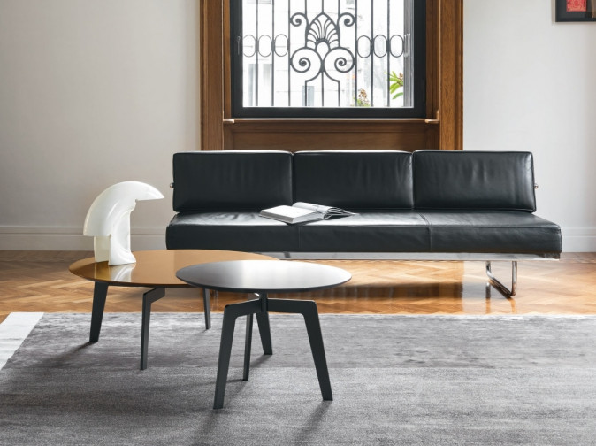 Столик журнальный Lotus