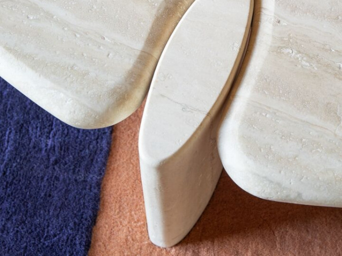 Столик журнальный Isamu Stone