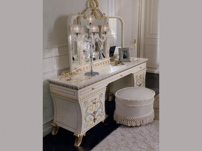 Туалетный столик 2728