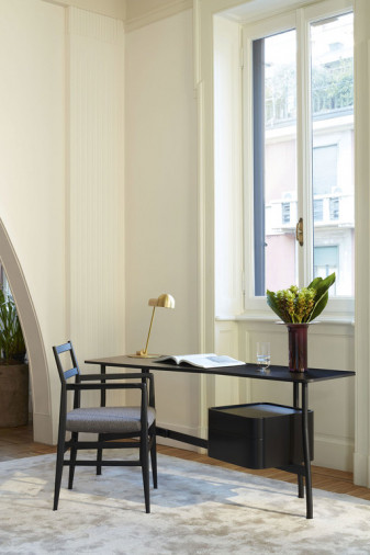 Стол письменный Sled L40