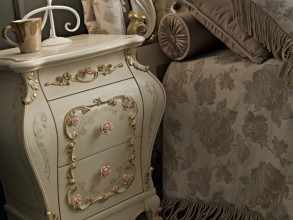 Тумбочка Venezia