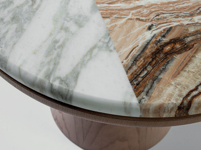 Столик журнальный Adami