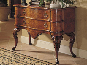 Комод Chippendale N21