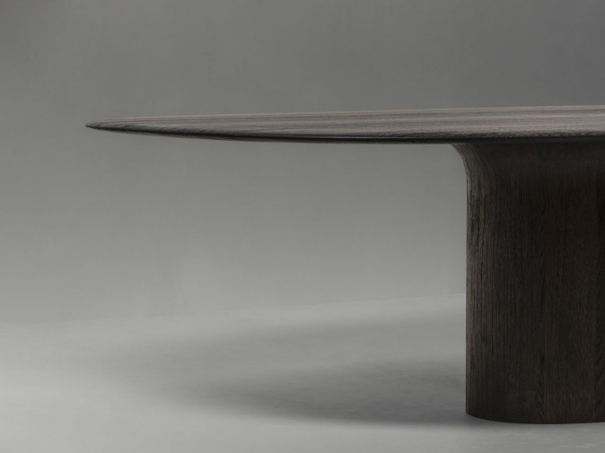 Стол обеденный Anvil