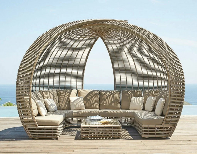 Столик журнальный Spartan