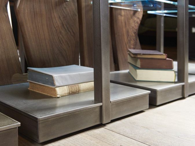 Библиотека Leonardo Brown