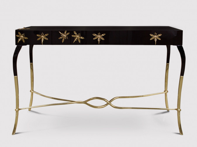 Консоль Luridae