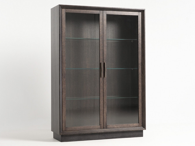 Витрина Club Base