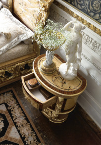 Тумбочка Vr.112