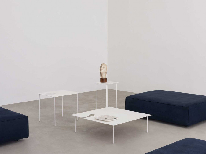 Столик журнальный Softer Than Steel