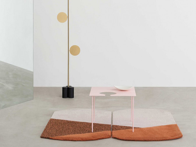 Столик журнальный Softer Than Steel