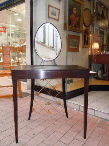 Туалетный столик Constellation Dresser