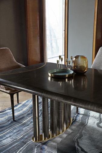 Стол обеденный Oliver