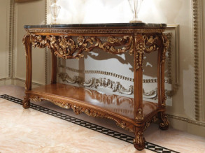 Консоль Monte Napoleone