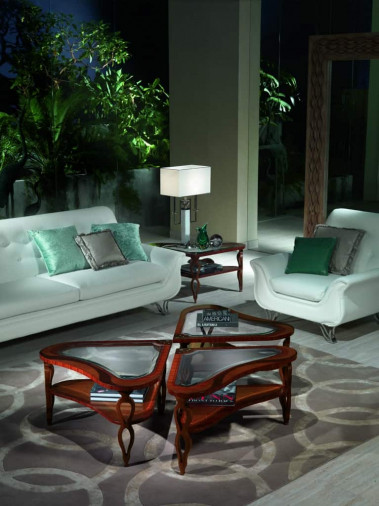 Столик журнальный Quadrifolio