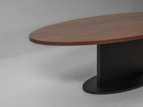 Стол обеденный Opium