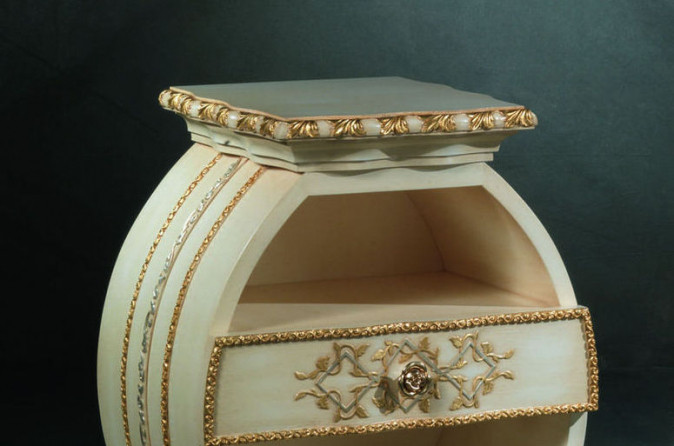 Тумбочка Uovo Cd23f16