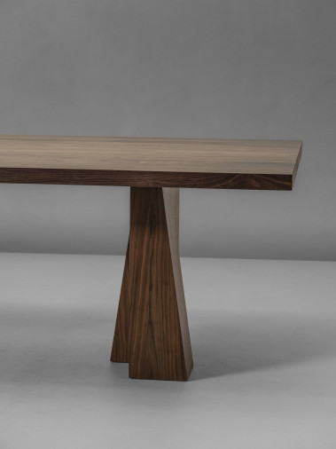 Стол обеденный Eli