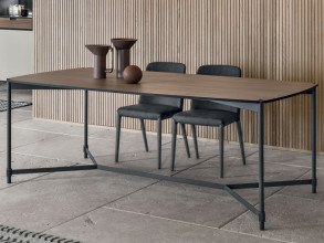 Стол обеденный Tower