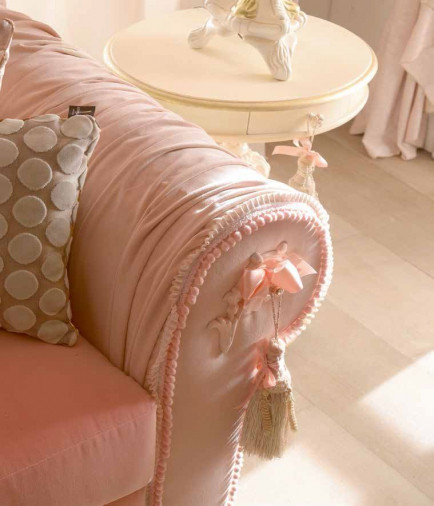 Диван Pretty Lady Vip570