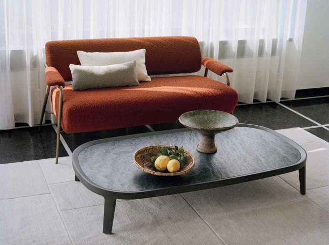 Столик журнальный Spring