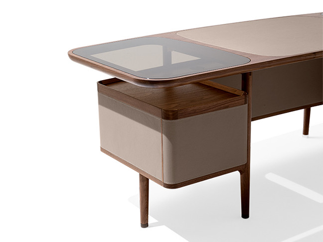 Стол письменный Mogul