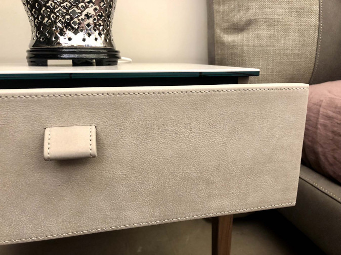 Тумбочка K007