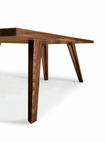 Стол обеденный Dovetail