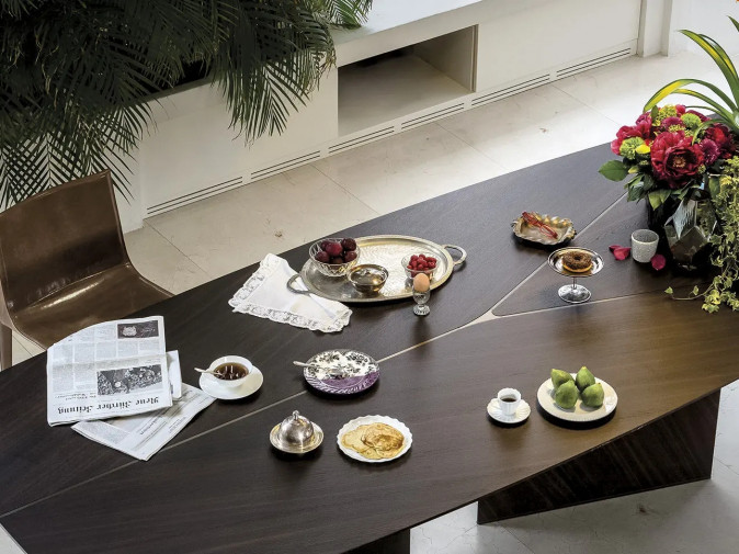 Стол обеденный Epsilon