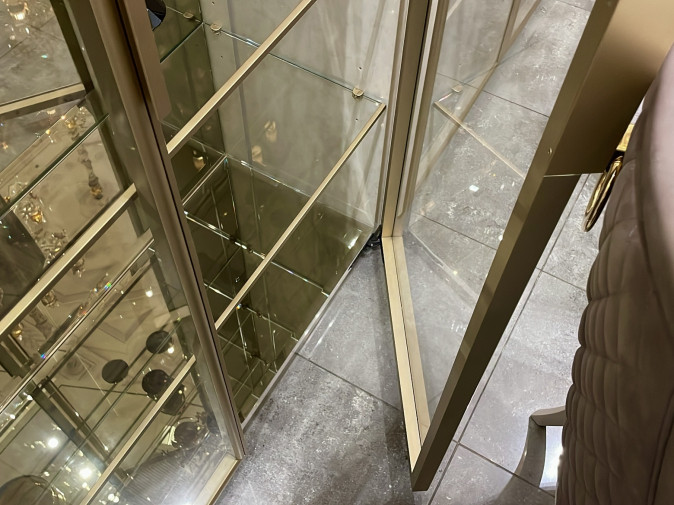 Витрина Ulysse