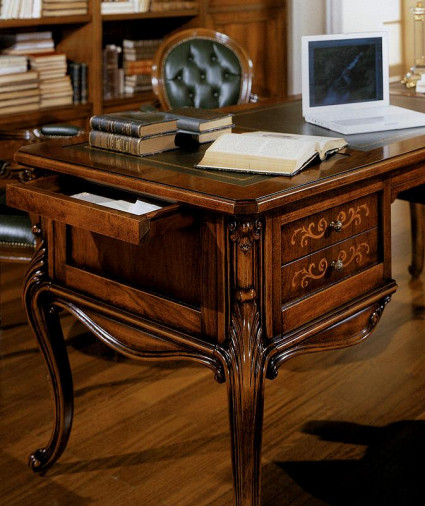 Стол письменный Am2 6057