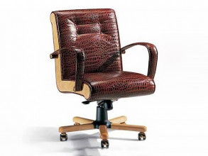 Кресло руководителя Eaton Wood