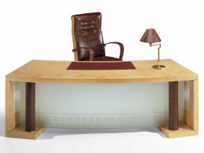 Кресло руководителя Eaton Wood