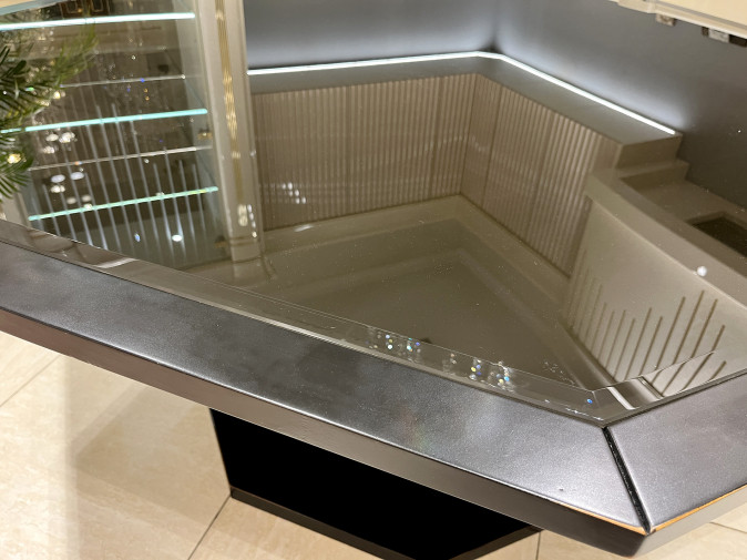 Стол обеденный 22.89 Nero