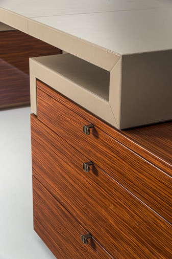 Стол письменный Senato