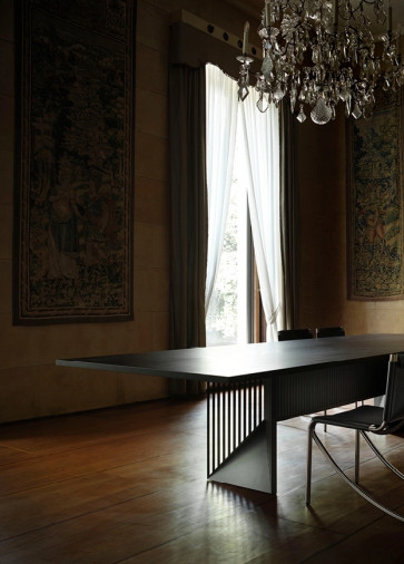 Стол обеденный Maestro