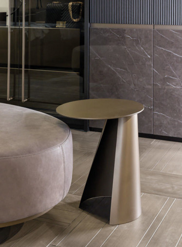 Столик журнальный Victor