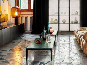 Столик журнальный Unit